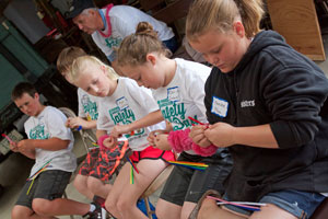 kids working on a craft